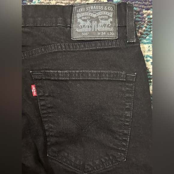 Levi’s - Picture 4 of 6